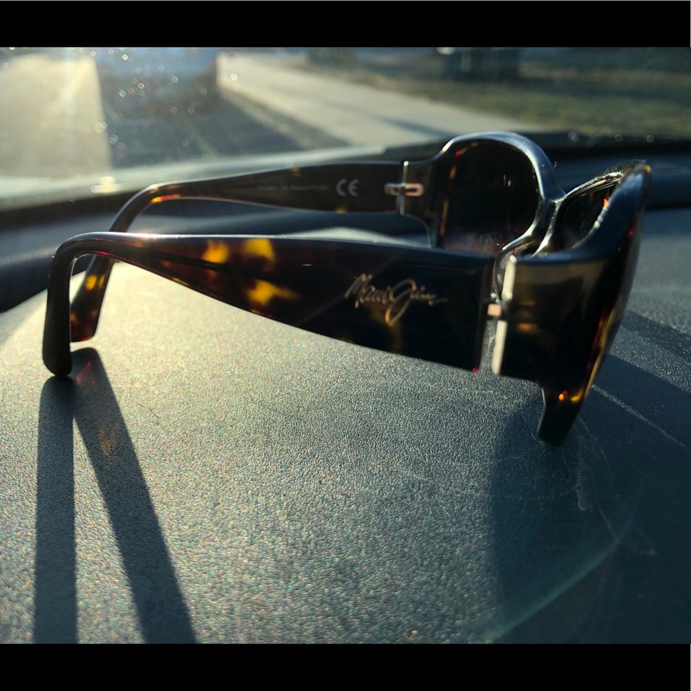 {Maui Jim} Women’s Sunglasses - Picture 5 of 6